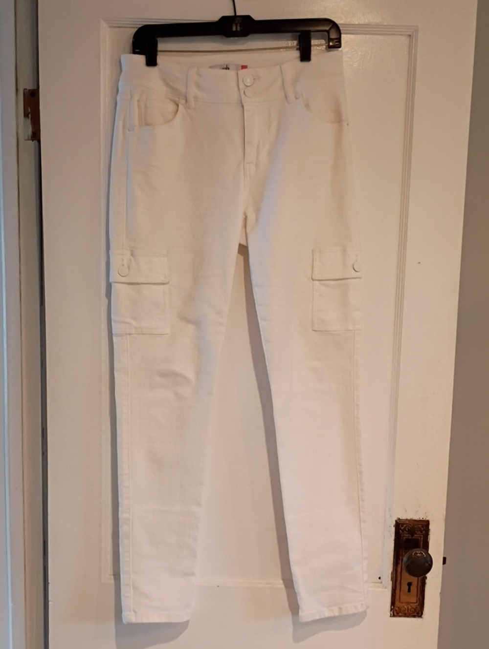 Cabi Women’s White Cargo Skinny Jeans